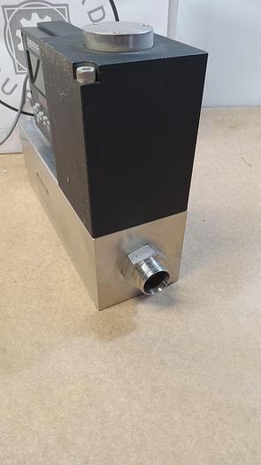 Used Sierra Instruments C100H2-DD-17-0V1-SV1-PV2-V1-S0-C0 Mass Flow Controller GH503