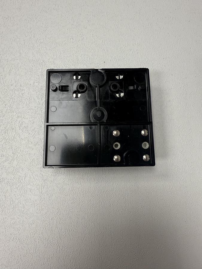 Used Bussmann 15600-04-21 ATC Fuse Panel 4-Circuit Block T16