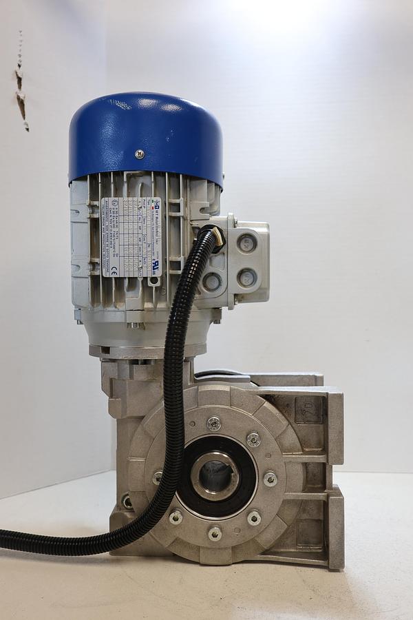 Used MT Motori TN80C4 1.3HP Motor Varvel SRS070 100:1 Worm Gearbox Used