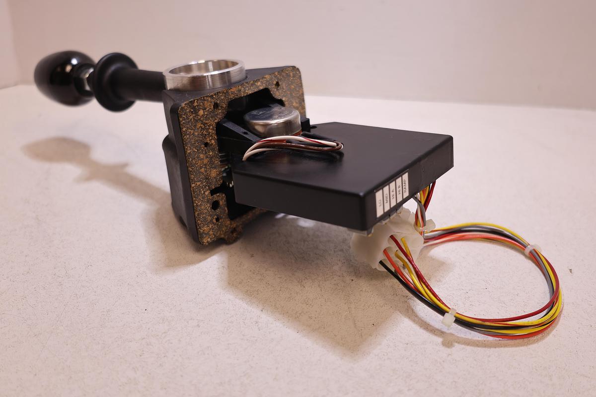 NEW JLG 1600141 Hindley M120-1064 Joystick Controller Boom Lift NOS