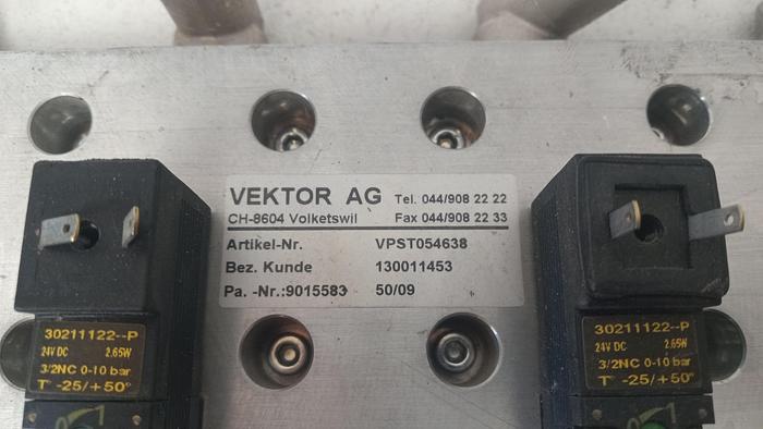 Used Vektor AG VPST054638 Pneumatic Valve Manifold W/ Solenoids 30211122-P GH506