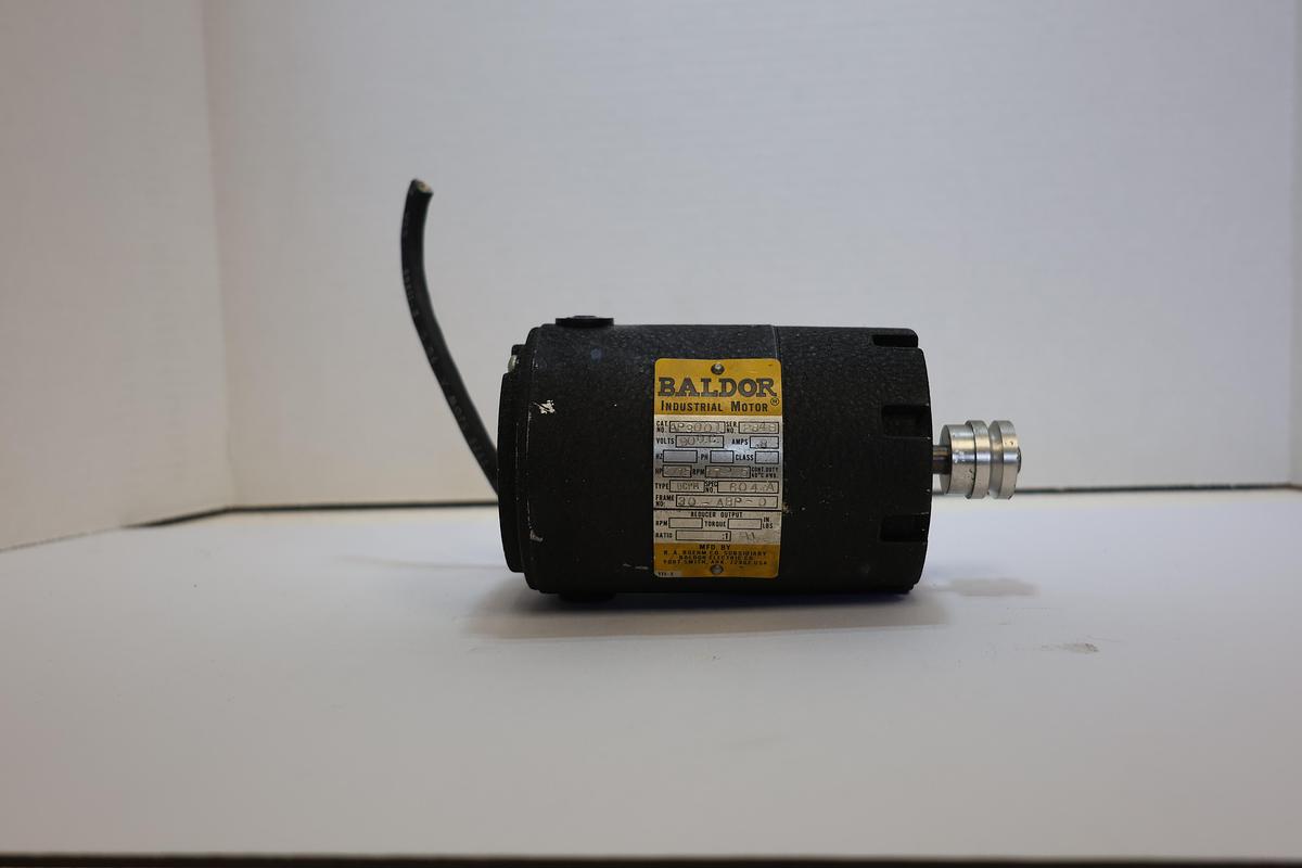 Used Baldor AP3001 Direct Current Motor 90VDC 1/15 HP 1725 RPM Industrial DC Motor