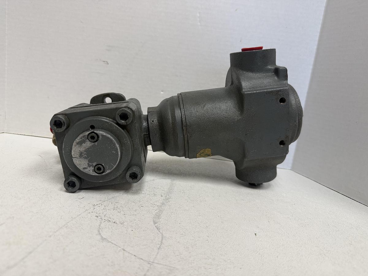Used Truninger Hyd Pump 2N1-008w/RTK DMS-20-1 Pressure Valve - Used - GHB-61