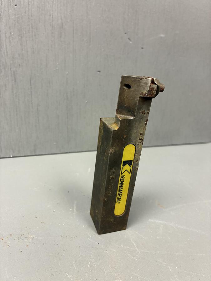 Used KENNAMETAL NER-162C LATHE TURNING TOOL HOLDER 1"  GHC-17