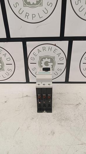 Used Siemens 3RV1031-4FA10 600V Circuit Breaker GH105