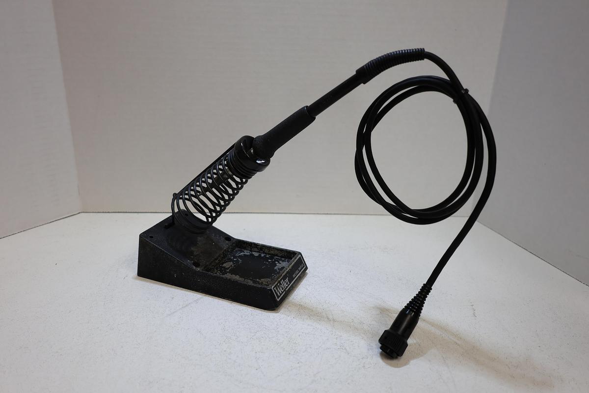 Used Weller I041 Soldering Iron Pencil w/ PH100 Stand & Cable Used