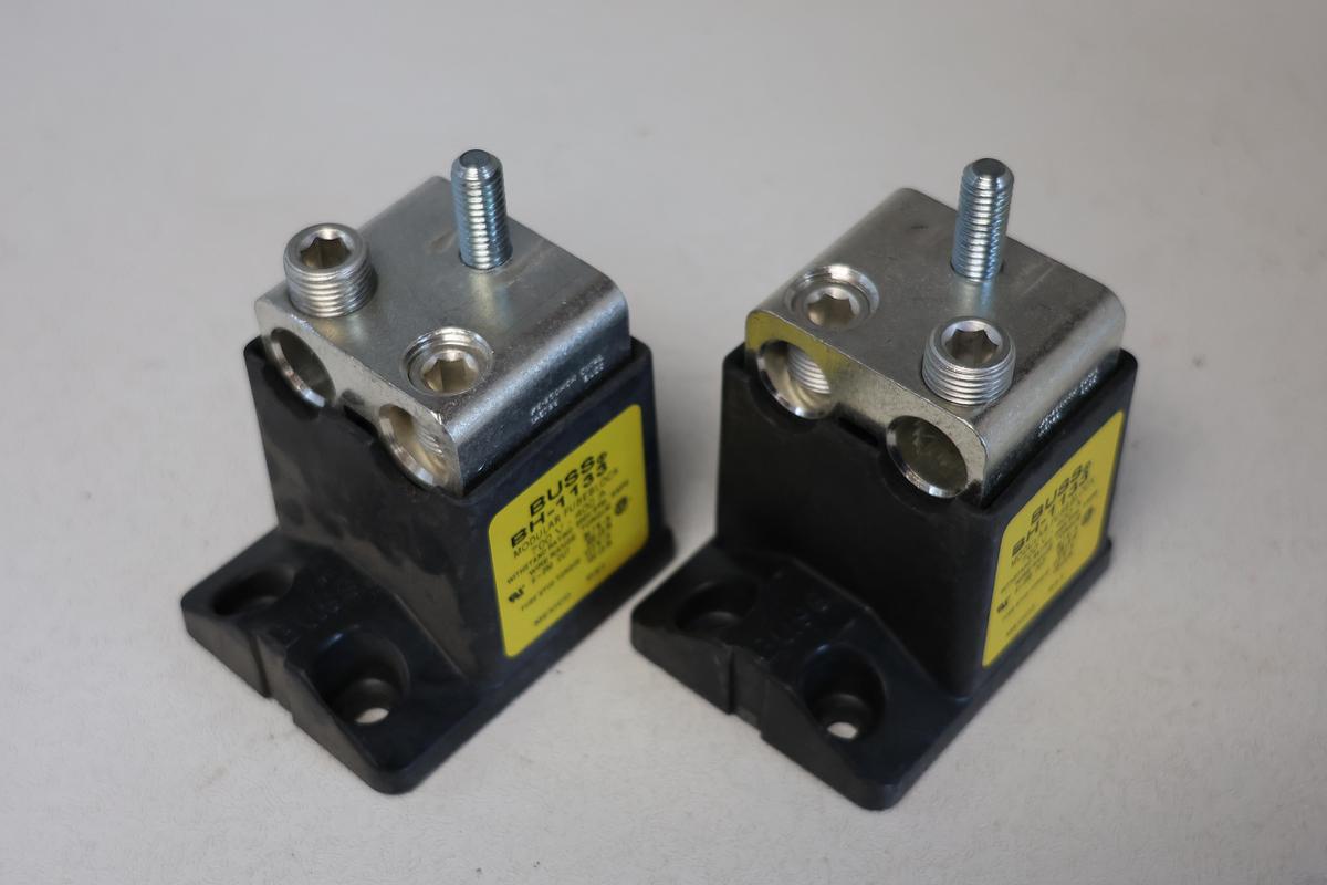 Used (Lot of 2)Bussmann BH-1133 Modular Fuse Block – 400A, 700V High-Speed Semiconductor Fuse Holder GHA-54