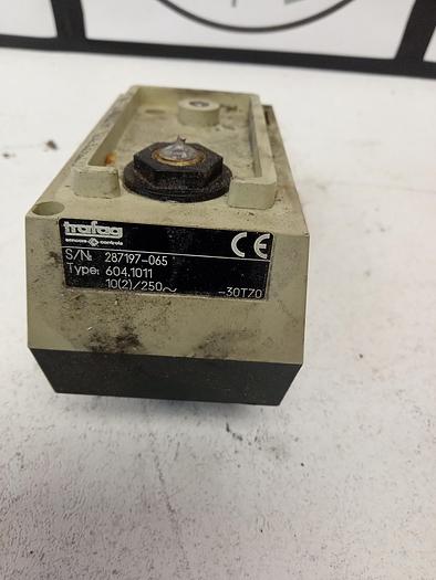 Used Trafag Timer 286197-065 6.04.1011 10(2)/250-30T70 GH202