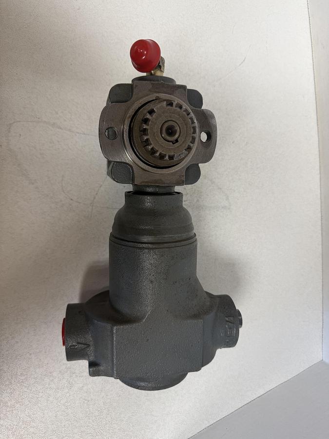Used Truninger Hyd Pump 2N1-008w/RTK DMS-20-1 Pressure Valve - Used - GHB-61