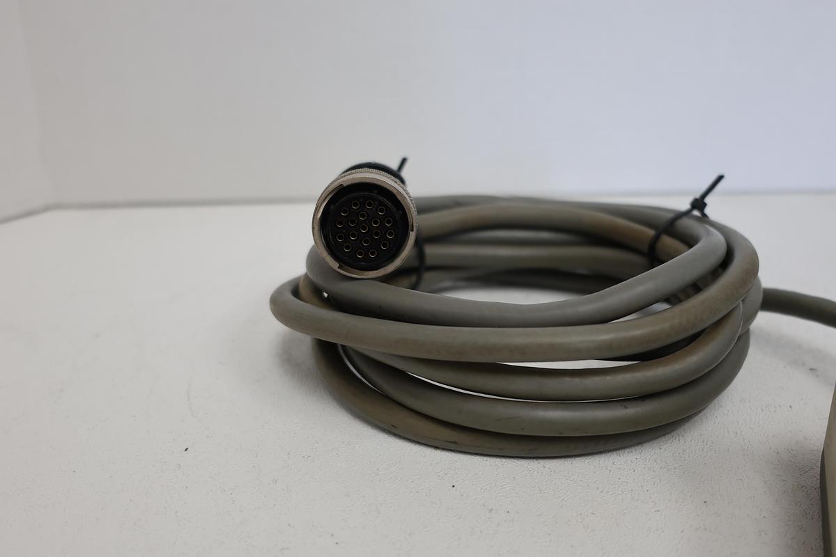 Used CNC Handwheel MPG Controller 10-Pin Round Connector X Y Z Axis – Removed from Deckel GHA-188