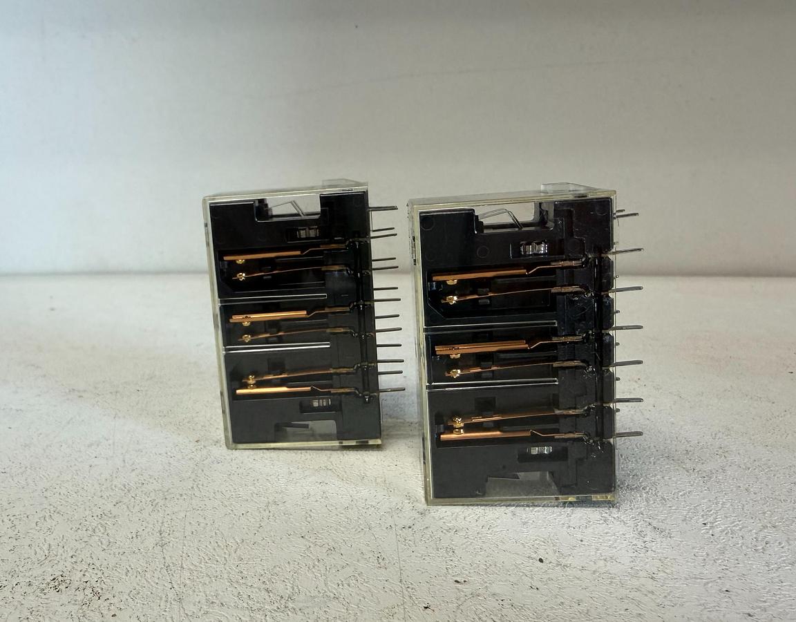 Used (Lot of 2) Omron G7S-4A2B Safety Relay GHA-181 