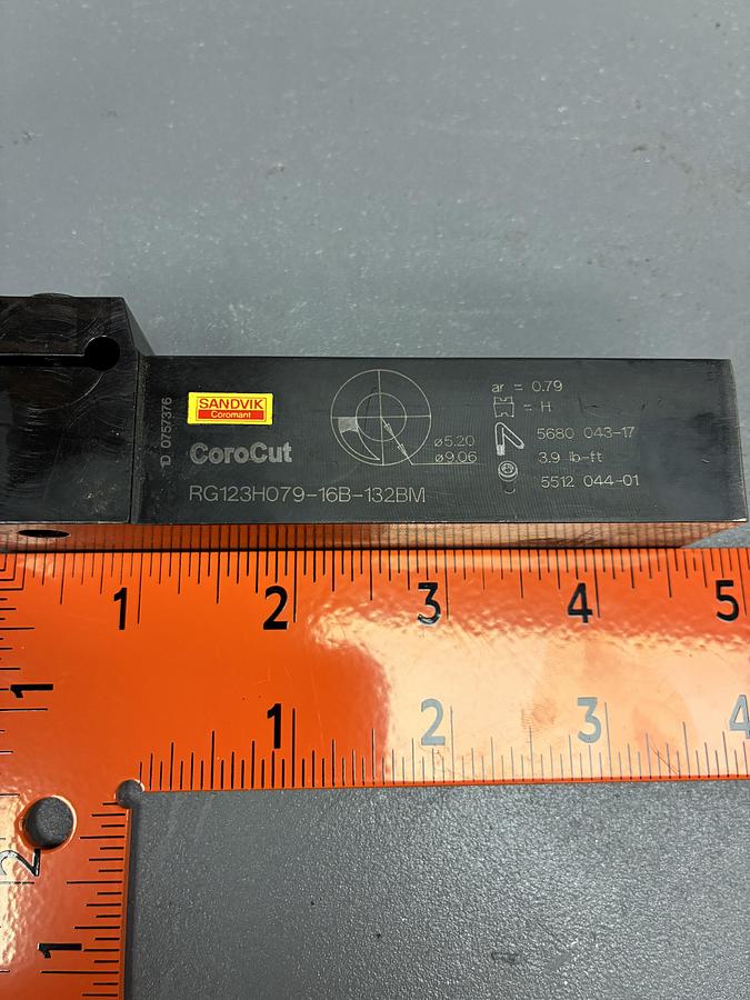 Used Sandvik Coromant RG123H079‑16B‑132BM Face Grooving Tool Holder – 4.5" OAL – 1" Shank GHC-9