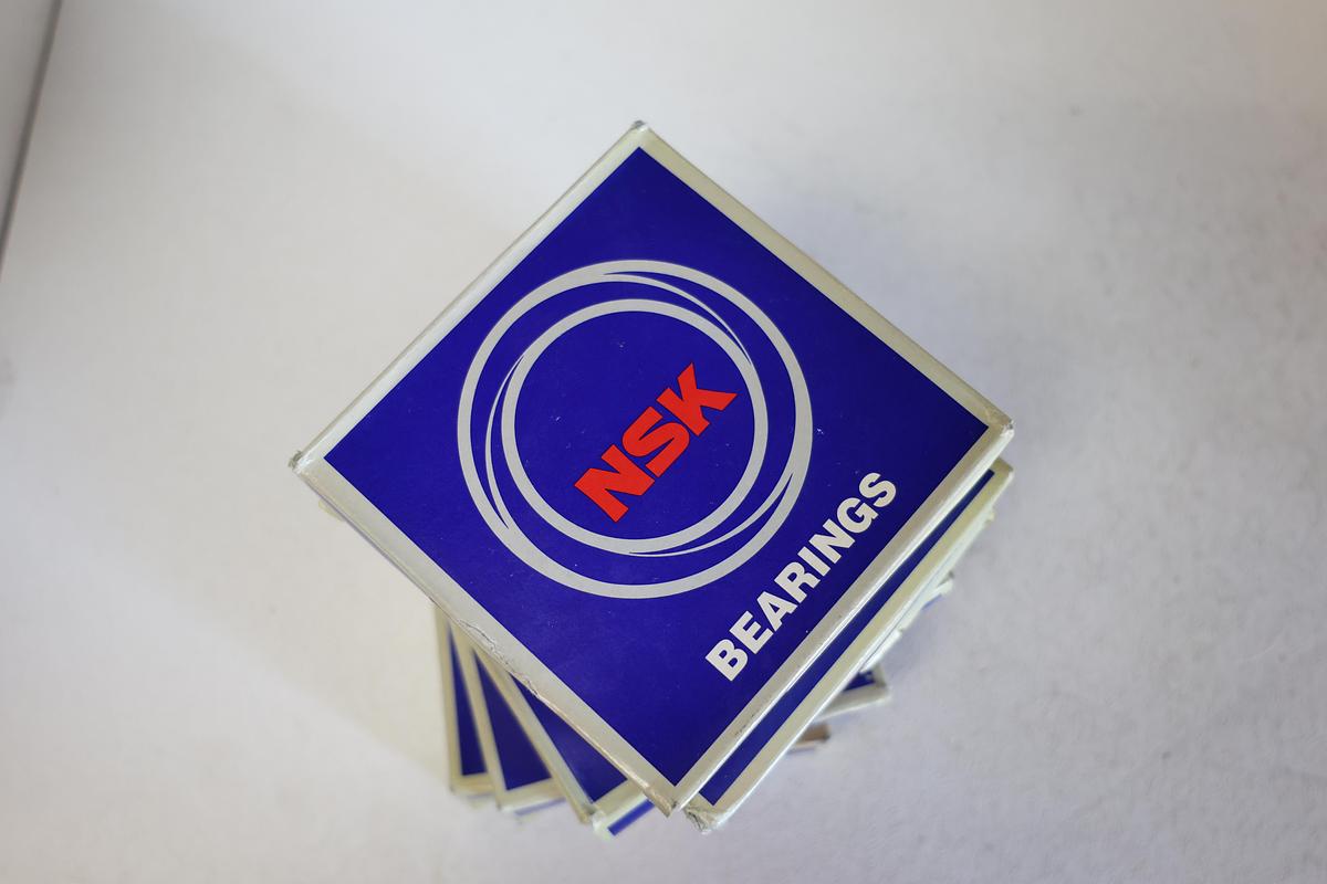 NSK Bearings 40TAC90BSUC10PN7B