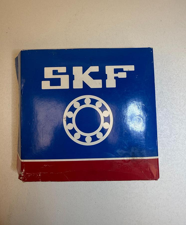 Used 1PC SKF 22215 EK Spherical Roller Bearing #0 GHA-SS4