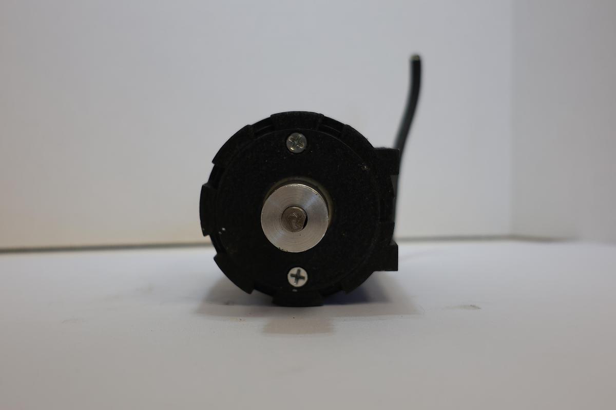 Used Baldor AP3001 Direct Current Motor 90VDC 1/15 HP 1725 RPM Industrial DC Motor