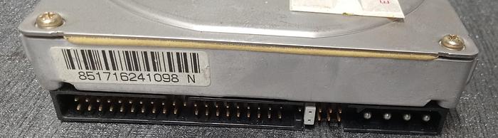 Used QUANTUM ST16A011 REV.02-C FIREBALL ST HARD DRIVE HDD 3.5 SERIES, 1.6GB