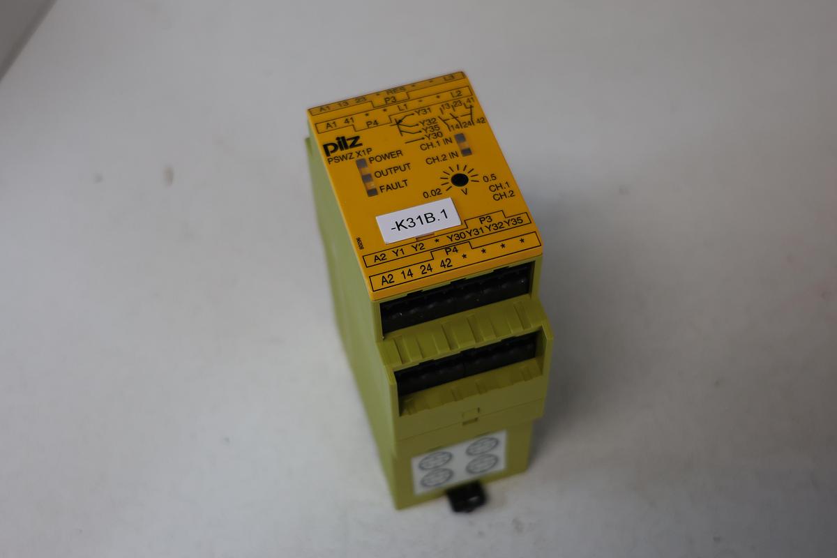 Used PILZ PSWZ X1P C Safety Relay Module – Industrial Automation Component GHA-54