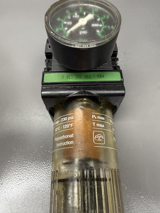 Used Bosch Rexroth Aventics 0 821 300 353 584 Pneumatic Valve GHC-39