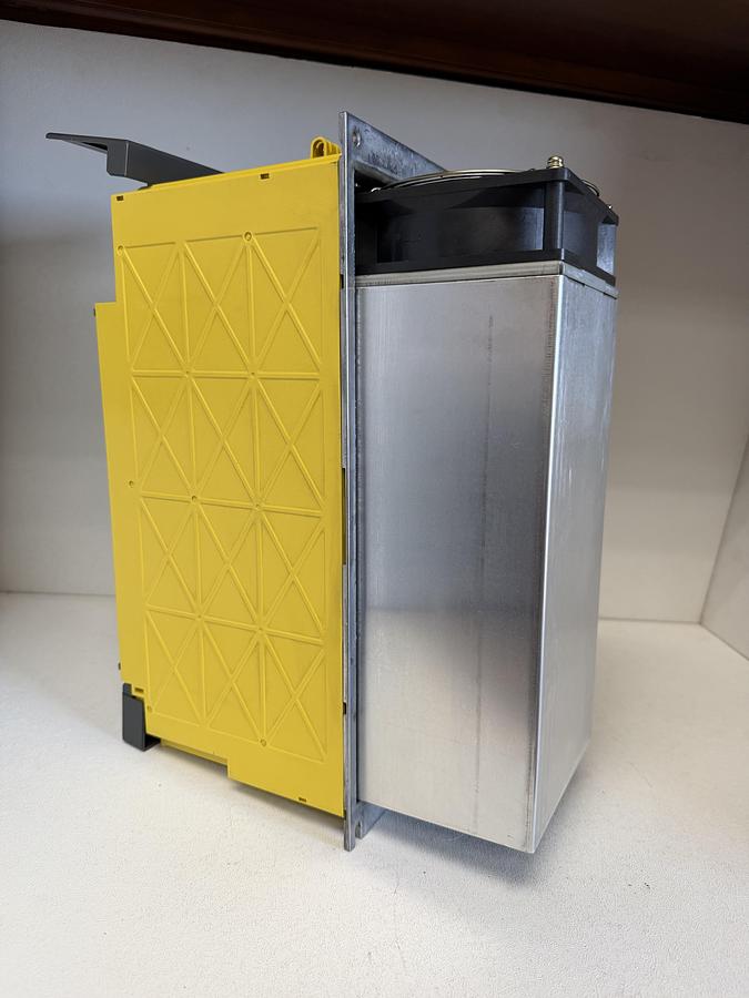 Used Fanuc A06B-6110-H030 Servo Amplifier Module