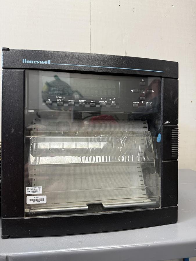 Used Honeywell DPR 100C-DPR 100D Chart Recorder GHA-8 