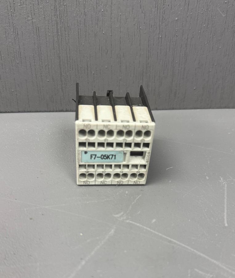 Used Siemens 3RH1911‑2FA31 Auxiliary Contact Block GHC-36