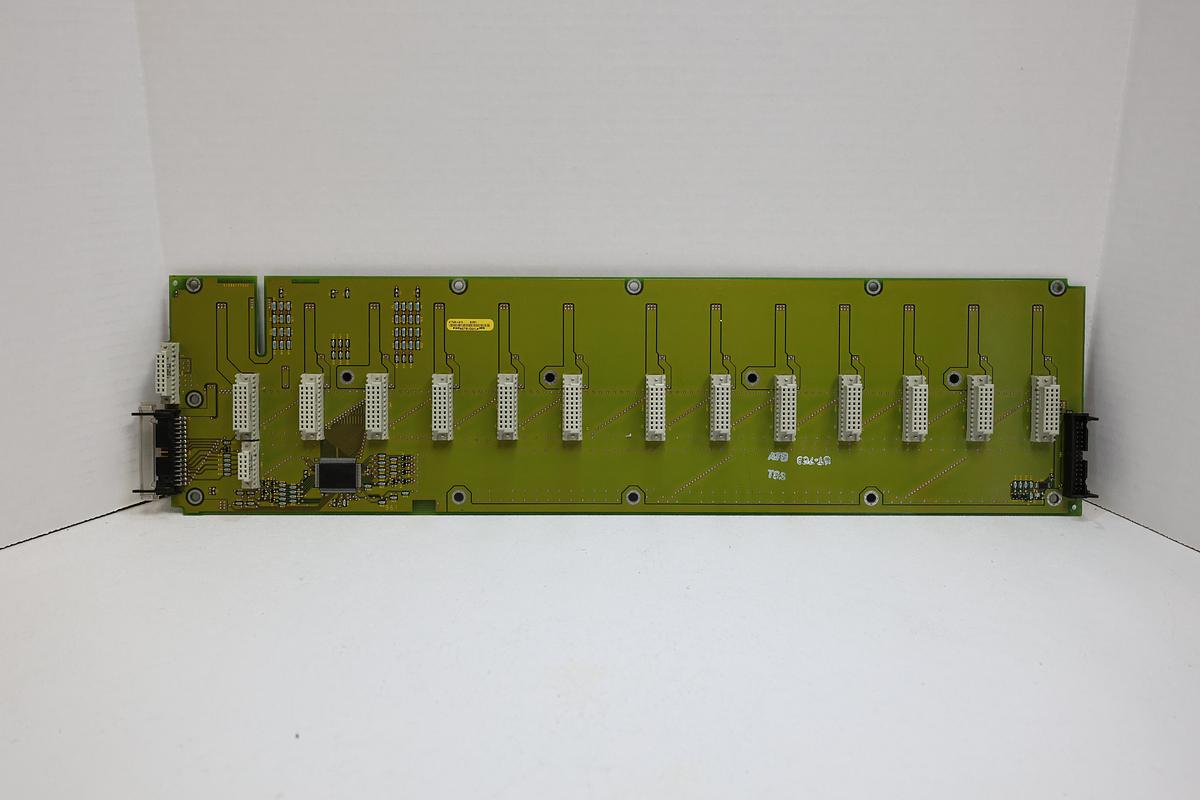 Used Allen Bradley X1746-A13 13 Slot PLC Rack Backplane Board 96177492 A01