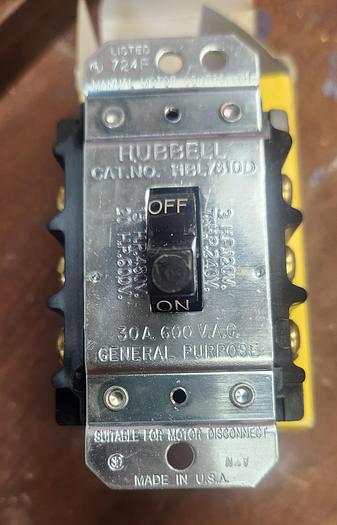 Hubbell HBL7810D Manual Motor Disconnect Switch 3 Pole 30A 600V - GHA-118