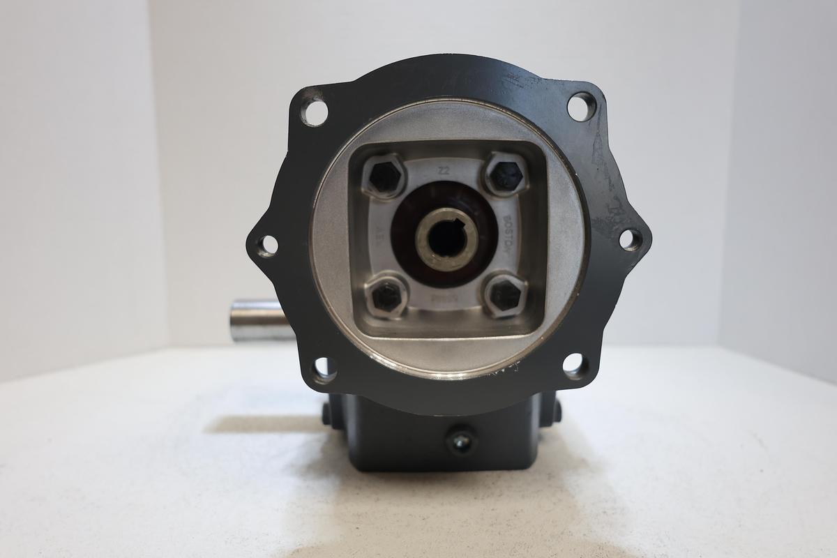Boston Gear F724-60-B5-G Speed Reducer Gearbox 60:1 Ratio New Unused