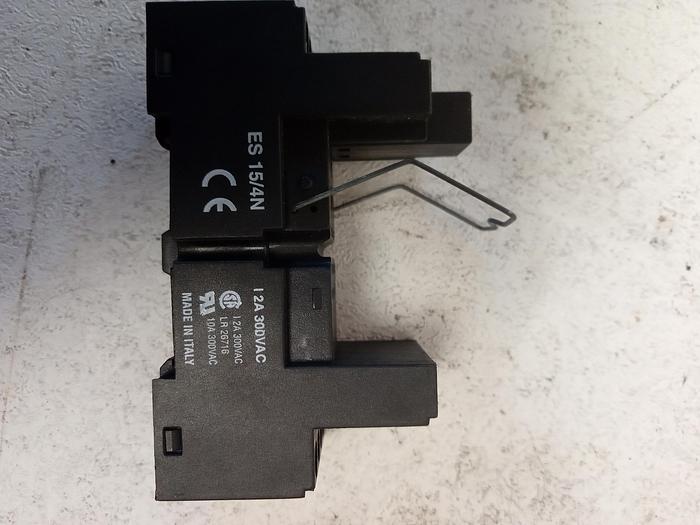 Used Schrack PT520025 24V 6A/250V Relay Type 22 GH110