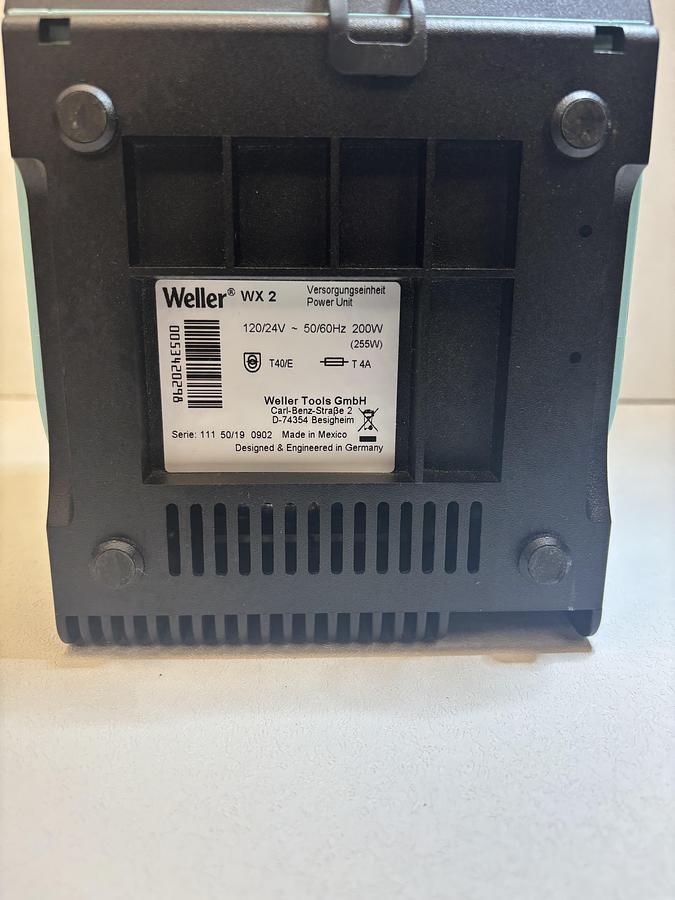 Used Weller 0053420298 - 120/24V ~ 50/60hZ 200W - W/ Hot Tweezers - GHC-26