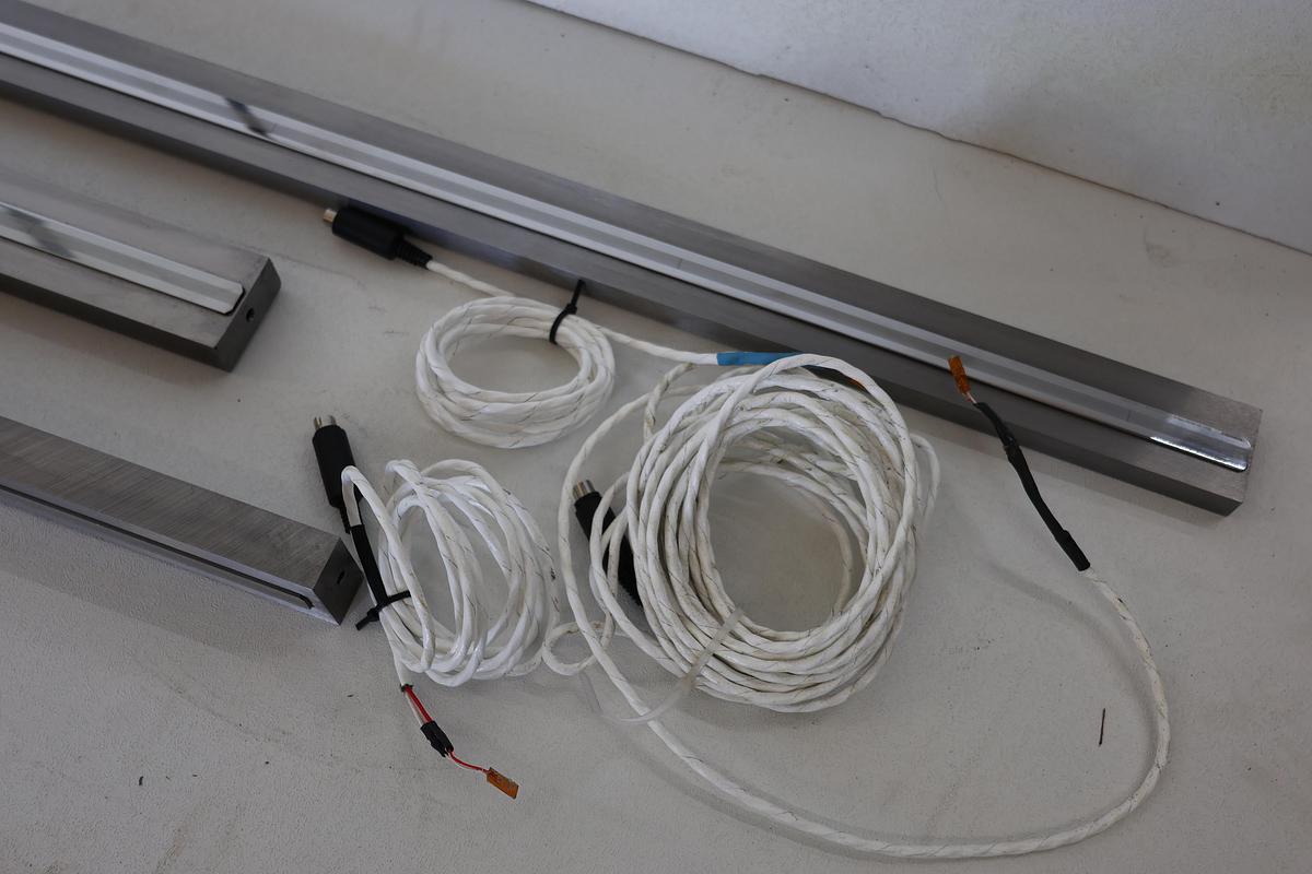 Used Renishaw RSLC-SS-2OU3A-1000-A Linear Scale 46" CNC
