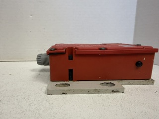 Used Safety door lock switch TZMW /MS 24VDC GHB-40