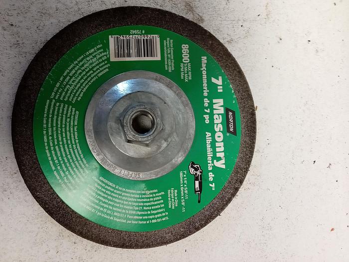 Used Lot of 2 Norton 7" Masonry Grinding Wheel 7 X 1/4 X 5/8 8600-8630 Max RPM GH504