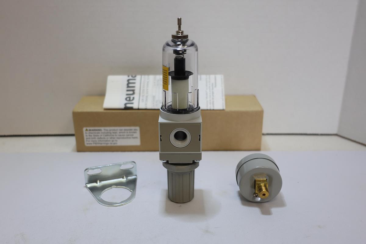 PneumaticPlus SAW2000M-N02BG 1/4" NPT Air Filter Regulator w/ Gauge New