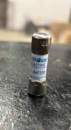 Used Lot of 5 Various Fuses - Bussmann FNQ-10,FNM-10,DMM-44/100 & Littelfuse FLU-44/100 -GHB-63-D13