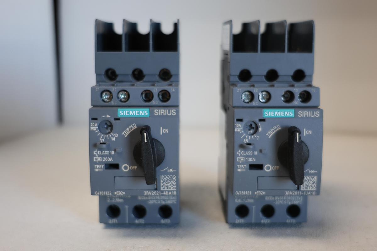 Used (Lot of 2) Siemens 3RV2021-4BA10 Circuit Breaker Class 10 Motor Protection GHA-161