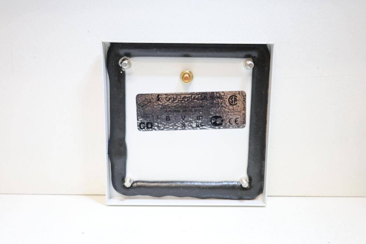 Used Quadritalia Terminal Metal Box Series CD BVIP type w/ Wago TopJob Components Rail Mount GHA-185