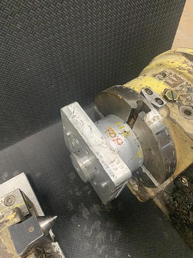 Used Nikken CNC-170 Rotary Table With Tailstock GHA-6