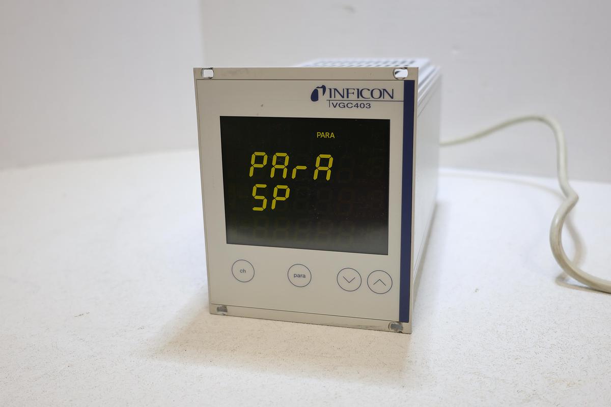 Used INFICON VGC403 398-021 3-Channel Vacuum Gauge Controller 90-250VAC