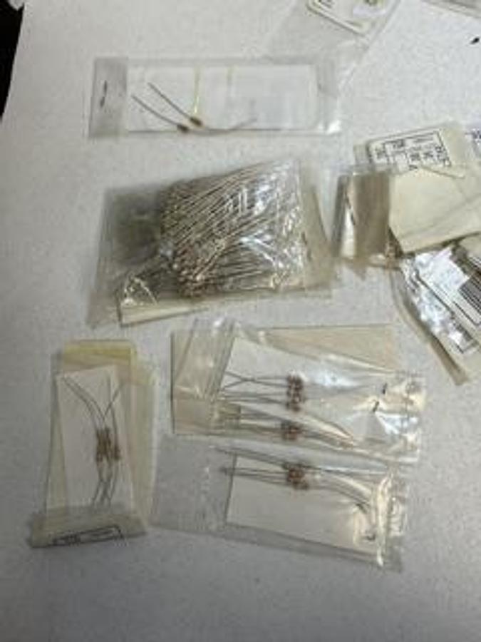 ELECTRICAL RESISTOR SURPLUS LOT! VARIETY OF SIZES GHGC-3