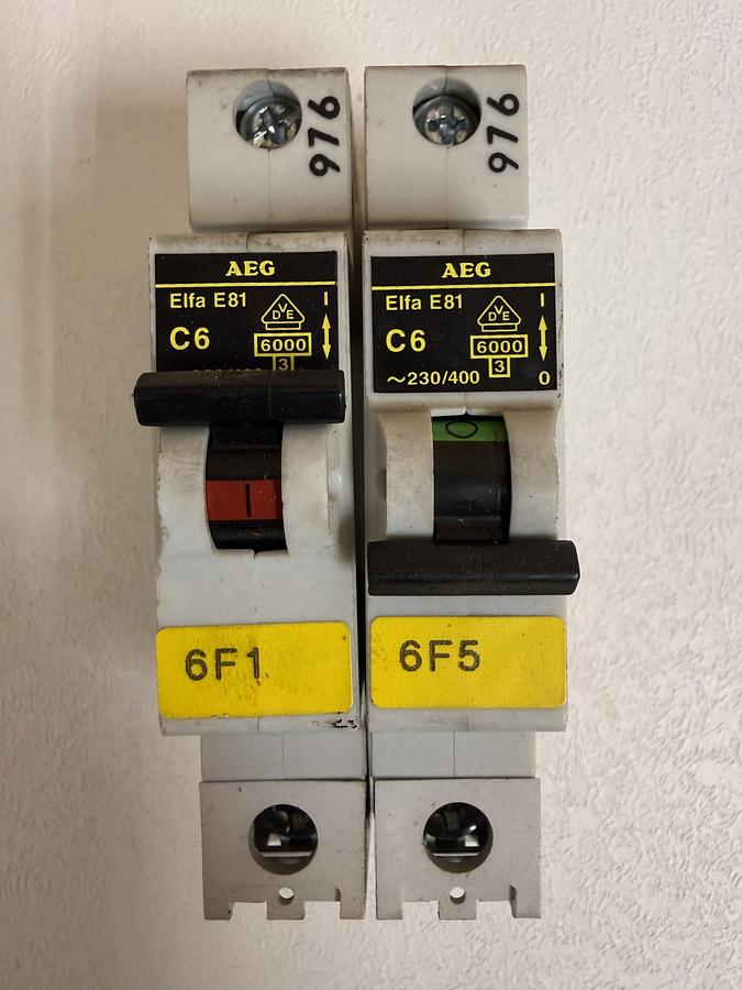 Used AEG Elfa E81 C6 Circuit Breaker ~230/400 GHC-38