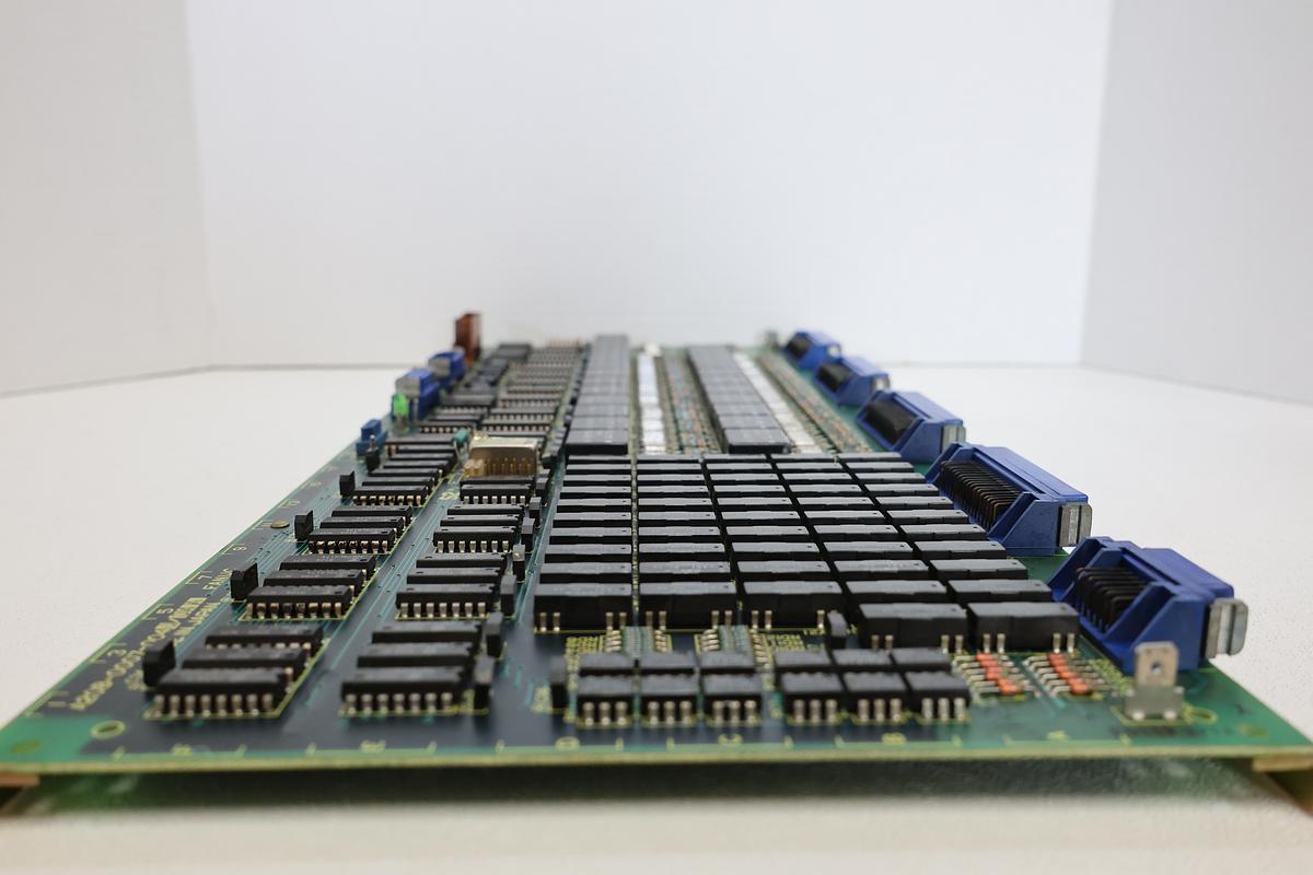 Used FANUC A20B-0007-0040/04A CNC Control PCB Board – Industrial CNC Module