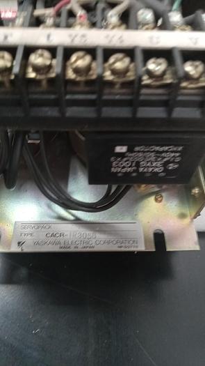 Used YASKAWA SERVOPACK CACR-IR30SB GH157-C3