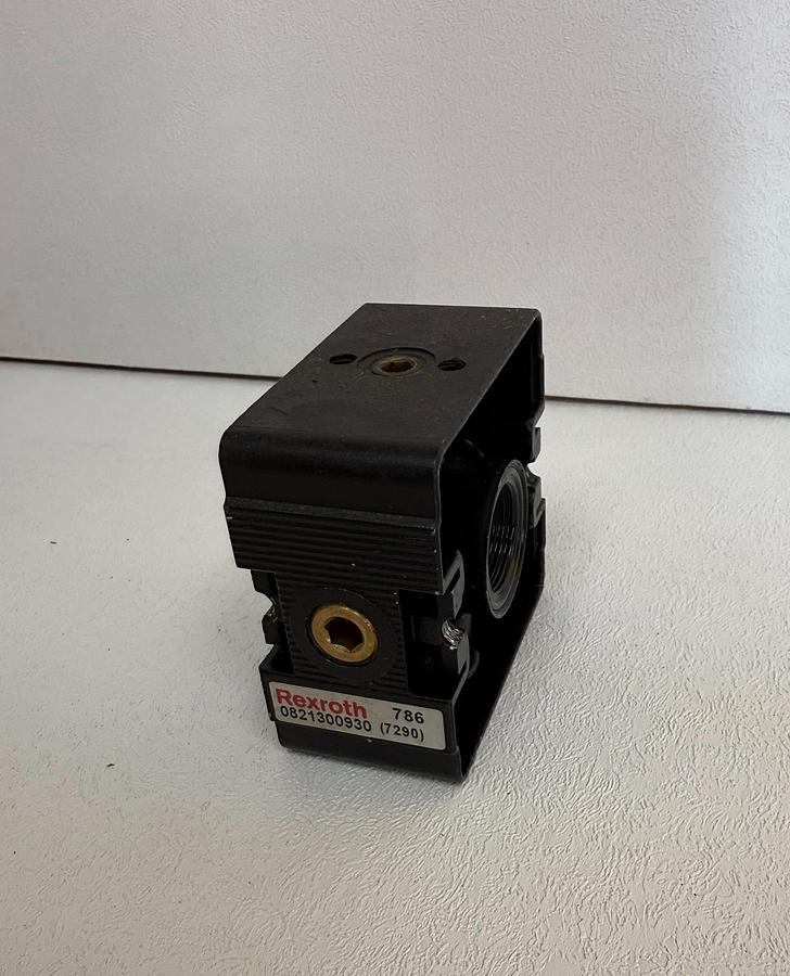 Used Rexroth Bosch Distributor, Series NL4-DIL 0821300930 