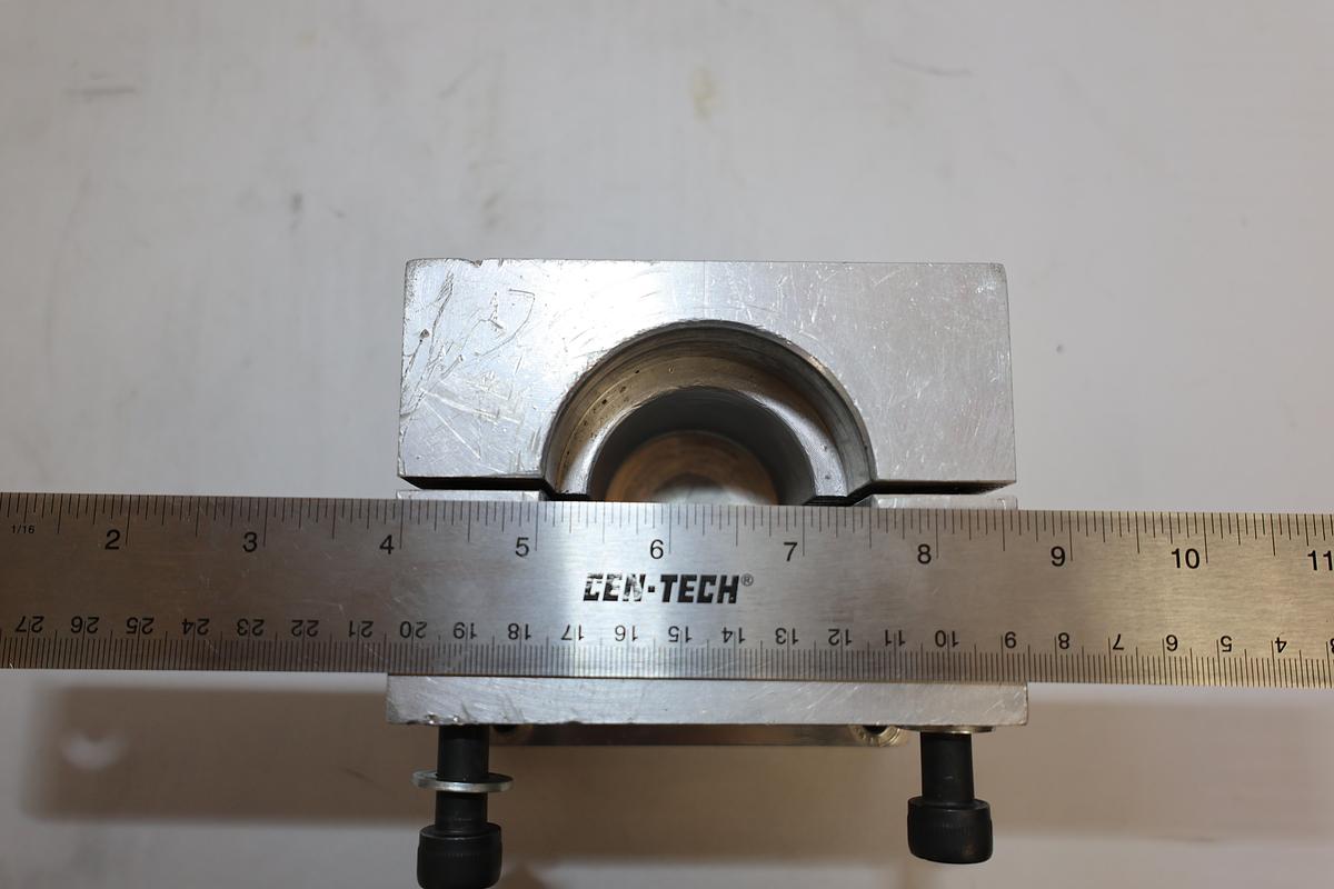 Used 2" Aluminum Split Clamp Block Shaft Mount Fixture Holder 4" Wide Used
