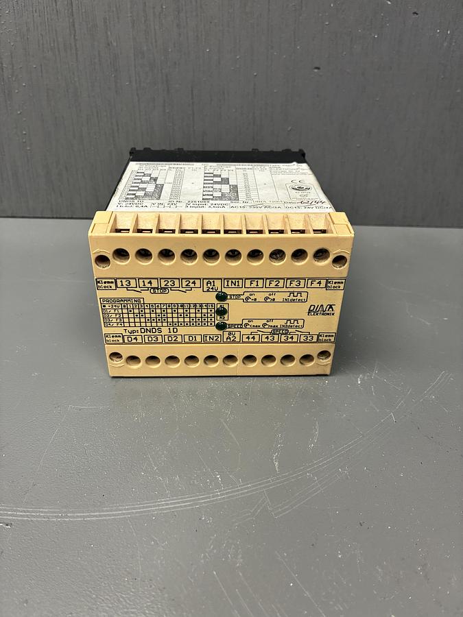 Used DINA ELEKTRONIK 24VDC DNDS 1D CENTRAL UNIT GHC-15