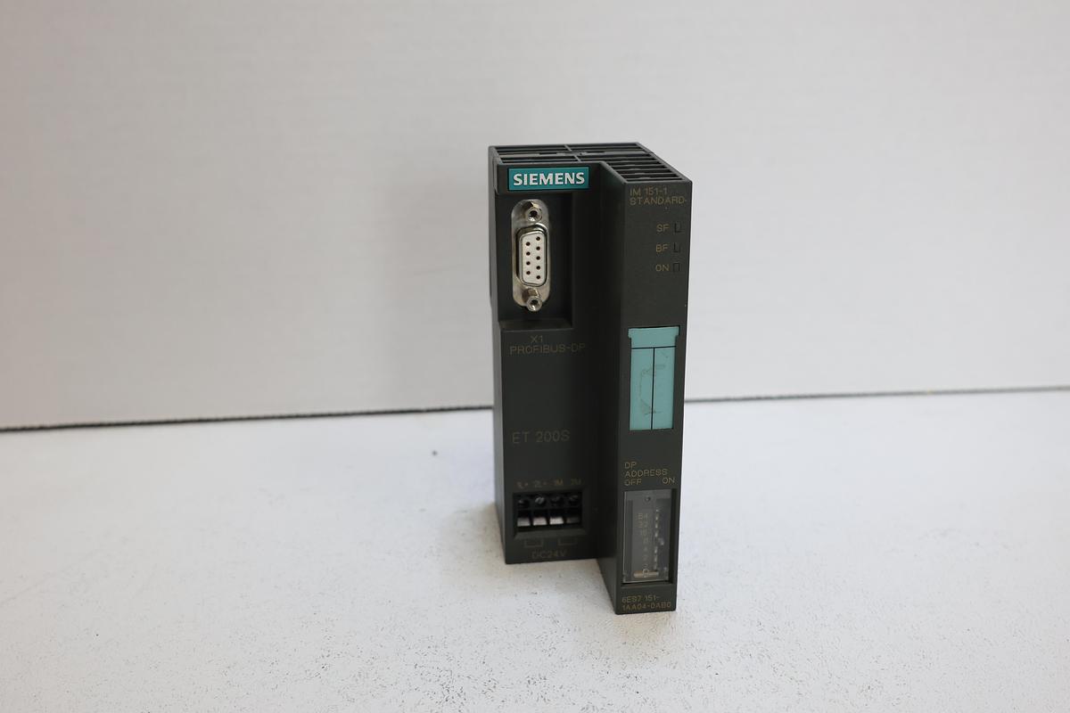 Used Siemens SIMATIC S7 ET200S IM151-1 Standard 6ES7 151-1AA04-0AB0 Module