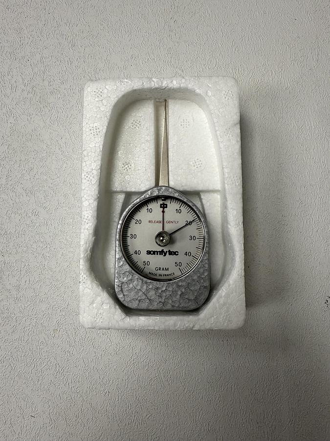 Used Somfy Tec Force Gauge Dial Indicator 10–50 Grams – Made in France GHC-28
