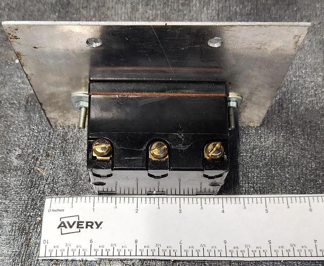 Used Arrow H&H On/Off 20A Switch 8324 with Steel Cover Plate - GHA-81