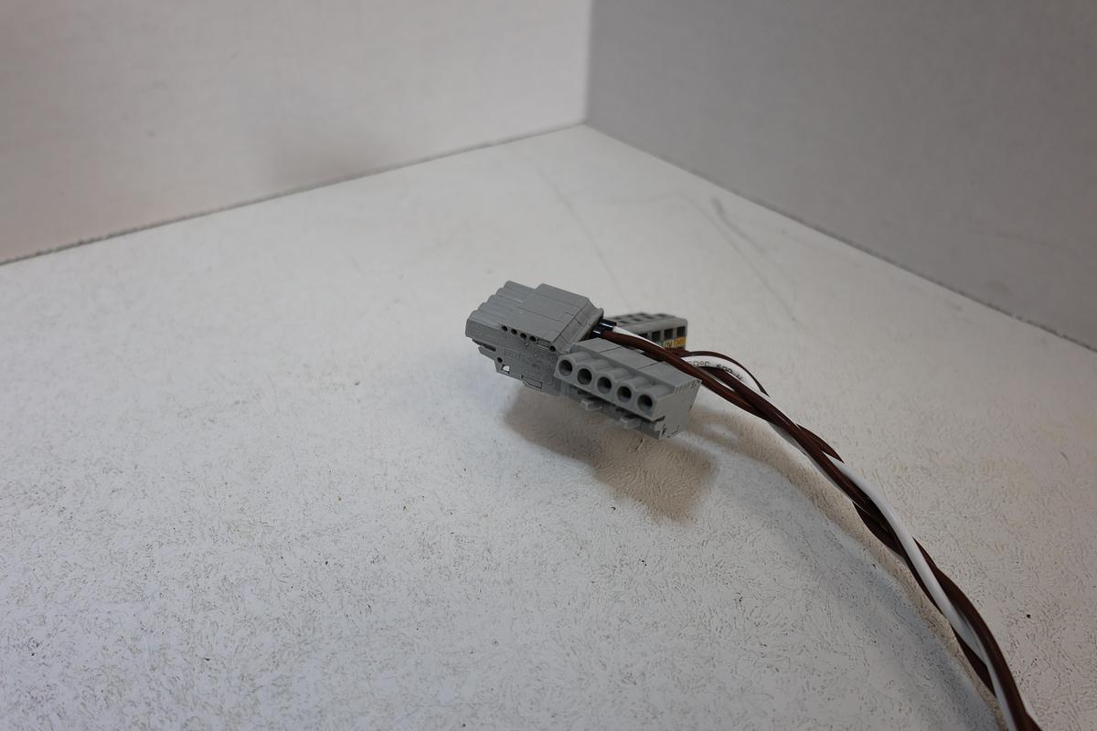 Used Lot of 3 KOCH BWD500047 47Ω 200W Power Resistors w/ Connectors Used